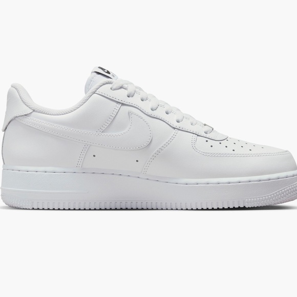 Practically New Nike Air Force 1 ‘07 Fly Ease - Picture 1 of 10